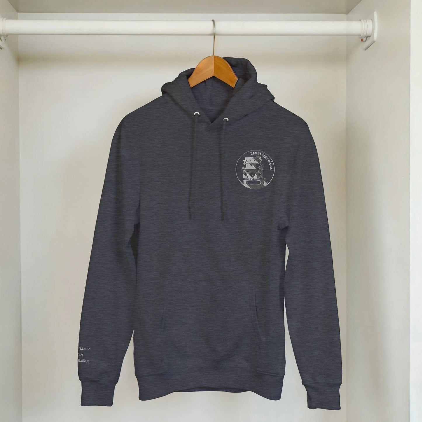 a8659cd3-c4e6-4c1e-be98-e618eca6d19a